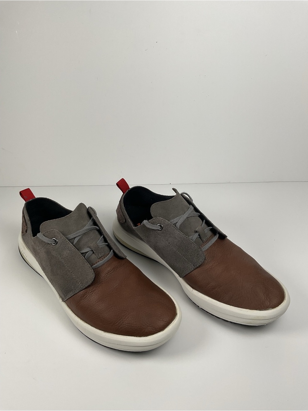 Merrell J19387 Men’s 9.5 Leather Suede Casual Shoes Vibram Brown Gray - Picture 3 of 10
